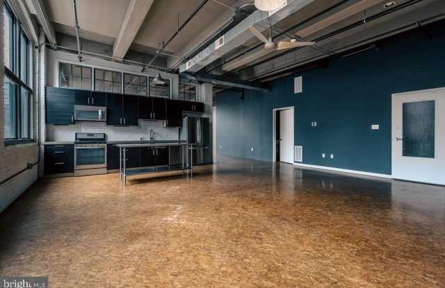 2042-46 AMBER Street unit: 101 photos photos