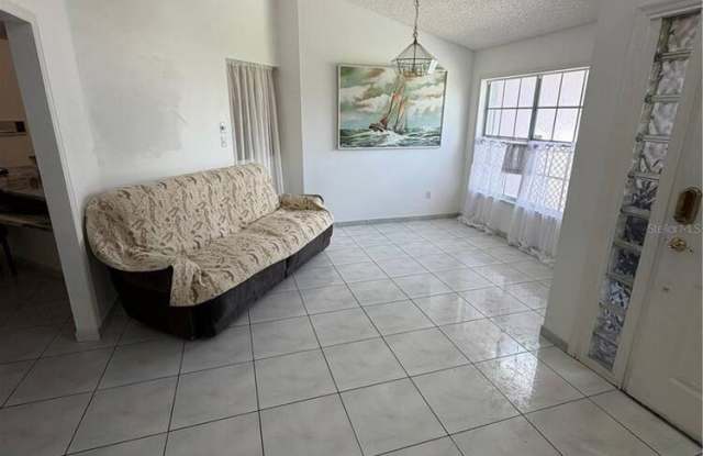 14300 Bending Branch Ct Gallery 4