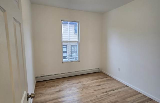 488 Jerome Street - 2 Gallery 2