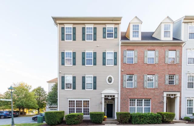 262 FOUNTAIN GREEN LANE - 262 Fountain Green Lane, Gaithersburg, MD 20878