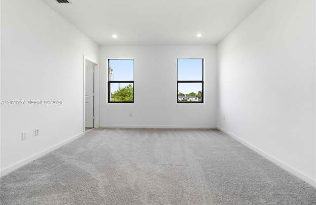 22348 Sw 115th Ct Gallery 2