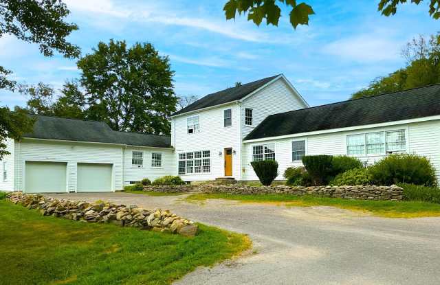 492 Mooney Hill Road unit: 490 photos photos 492 Mooney Hill Road unit: 490 photos photos