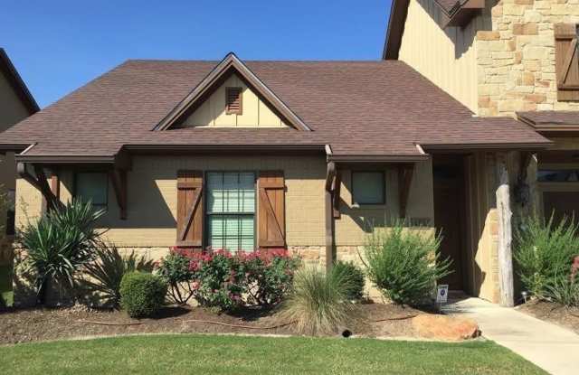 3208 Travis Cole - 3208 Travis Cole Avenue, College Station, TX 77845