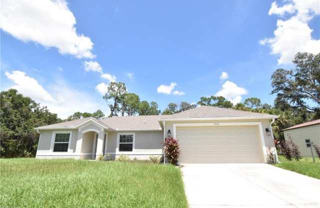 4360 Longwell Ln photos photos