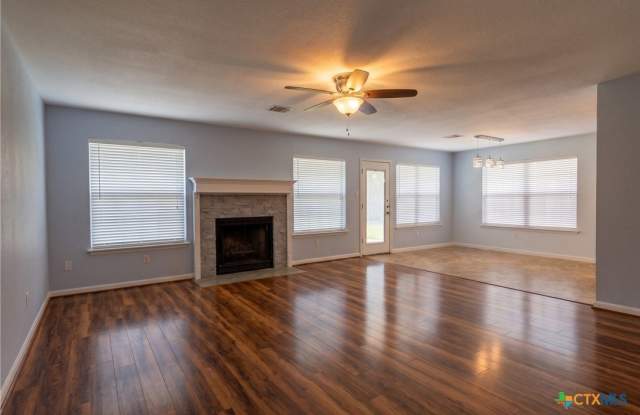 402 Preakness Circle Gallery 2