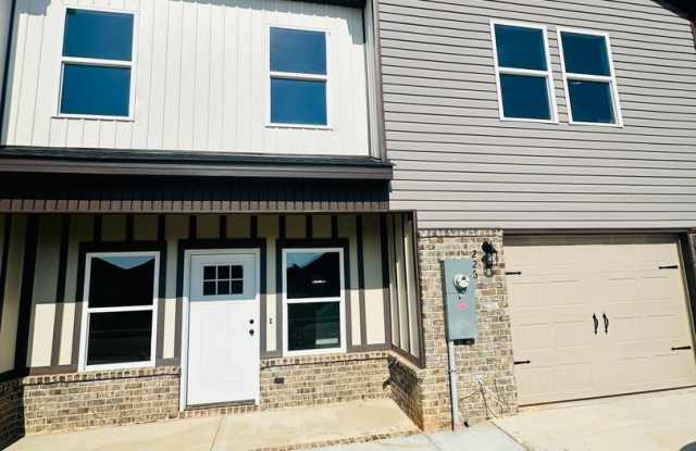 *MOVE IN SPECIALS!!* 226 Beau Claire - The Chateaux @ Beau Claire Town Homes photos photos