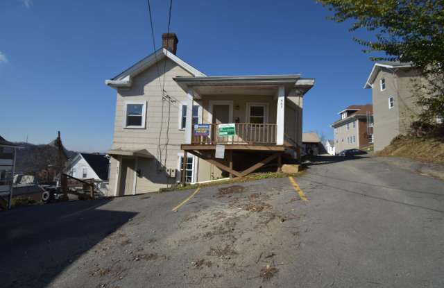 665 Price Street - 665 Price Street, Morgantown, WV 26505