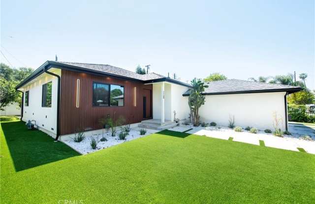 7760 Independence - 7760 Independence Avenue, Los Angeles, CA 91304