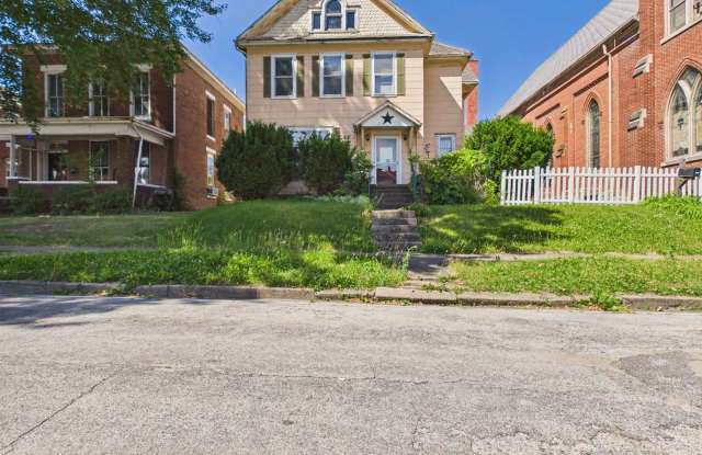 1028 Exchange Street photos photos