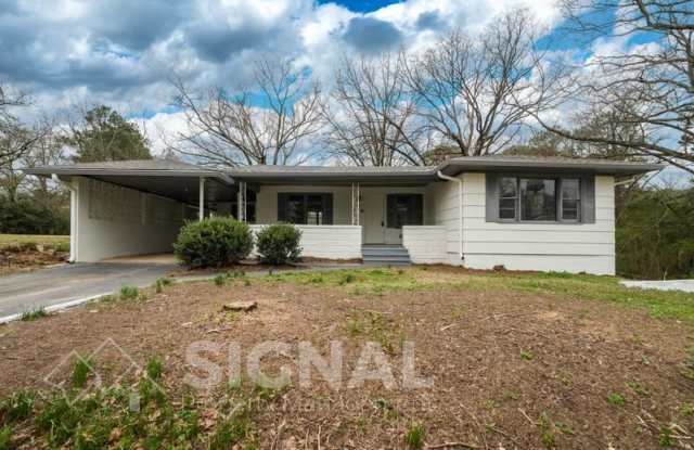5205 Highland Ave - 5205 Highland Avenue, Adamsville, AL 35005