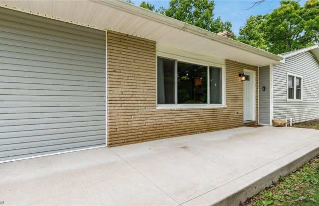 7785 Blackrun Road Gallery 3