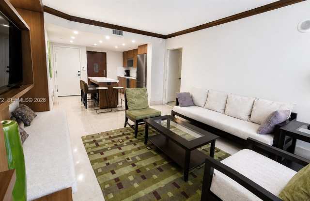 6801 Collins Avenue Gallery 3