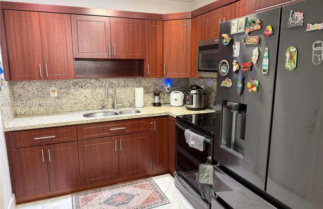 18501 NW 30th Avenue, Miami Gardens, FL 33056 photos photos