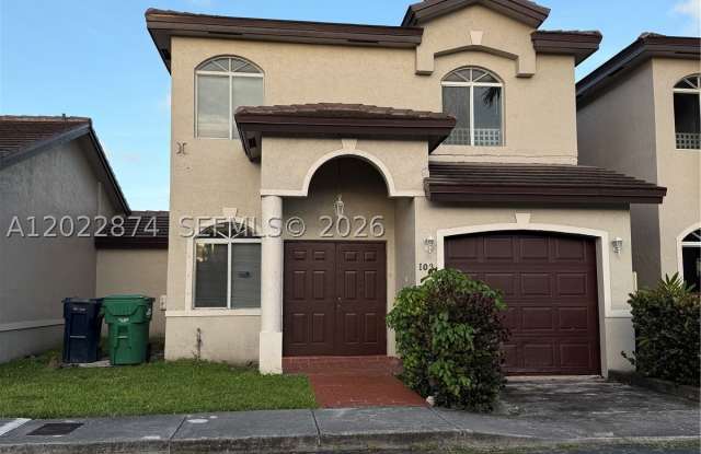 18615 NW 84th Pl photos photos