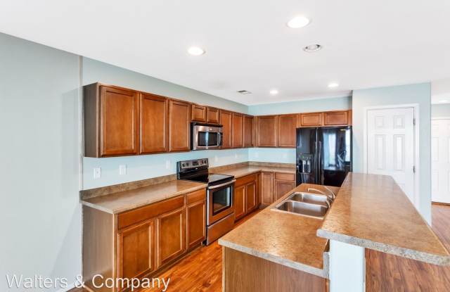 19154 E. 57th Pl. #E Gallery 4