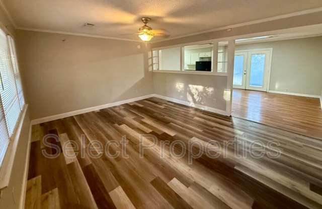 3801 Devon Gallery 2