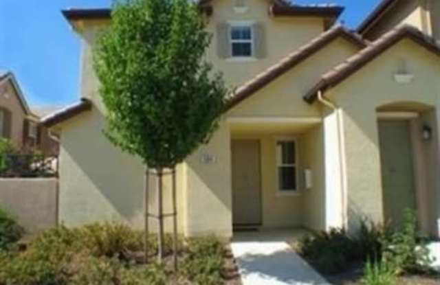 504 Picasso Way photos photos
