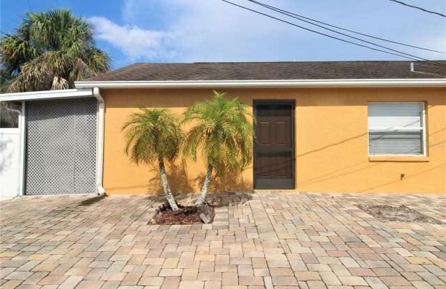 867 PONDER AVENUE photos photos