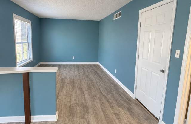 109 Black Walnut Court Gallery 3