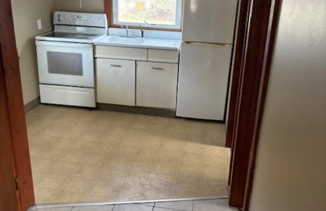 20 Hutchins Place - 2 photos photos