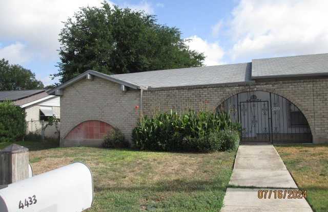 4431 MYRNA DR photos photos