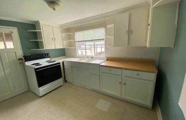 2813 Lowell Road Unit X Gallery 4