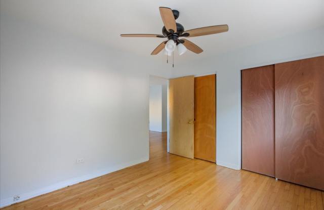 6719 North Hermitage Avenue Gallery 4