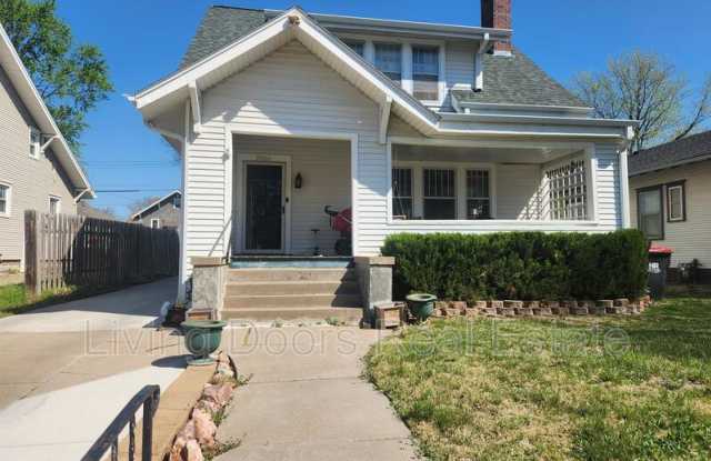 2300 Sewell St. photos photos