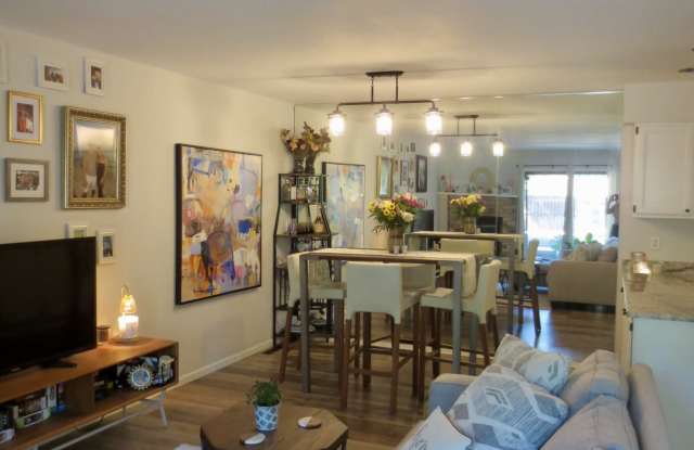 2572 Alabama Avenue South photos photos