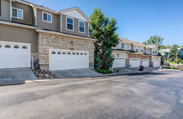 3 bedroom townhome in Northeast Colorado Springs Gallery 4