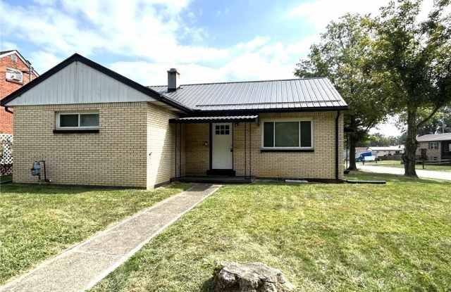 424 Lee Road photos photos