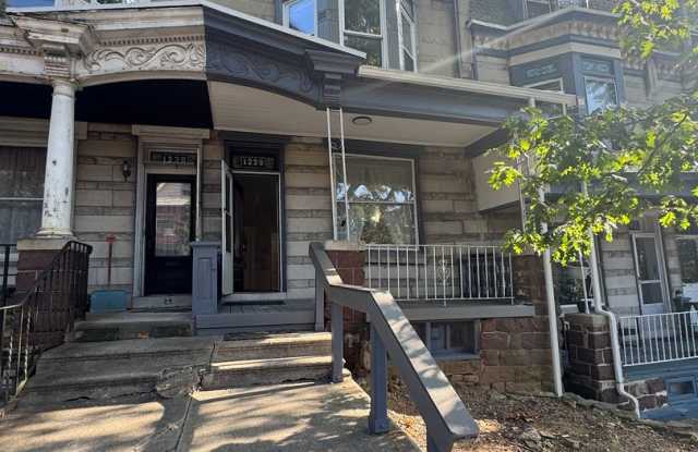 Spacious 5/6 Bedroom/ 2 Bath House for Rent photos photos