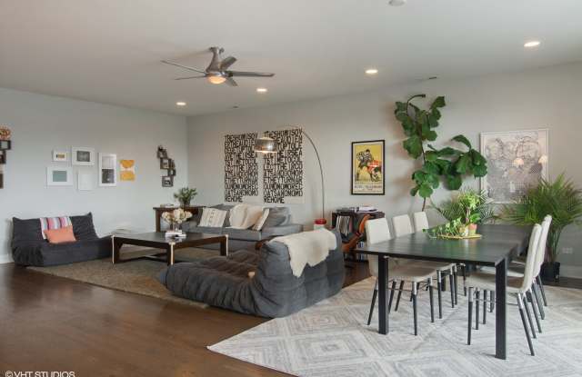 1617 West Grand Avenue Gallery 3