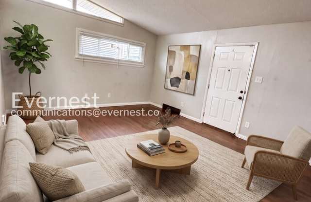 1130 Trampe Avenue Gallery 3