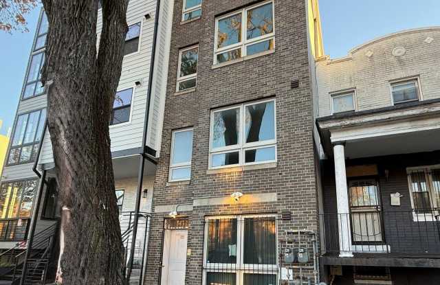 2009 BENNING Road NE Gallery 1