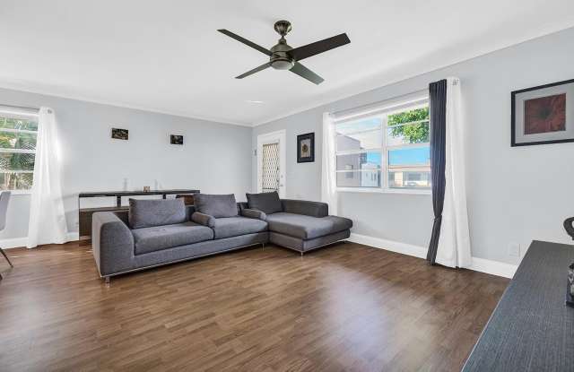 370 PIEDMONT H Gallery 4