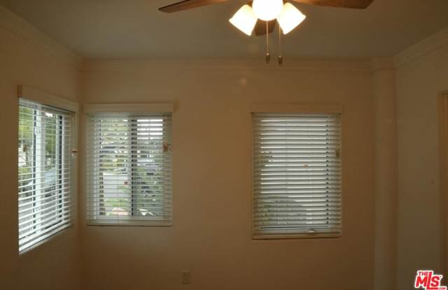 1140 HIGHVIEW Avenue Gallery 4