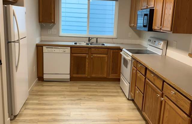 12 Weber Avenue - 12 Weber Avenue, Polson, MT 59860 12 Weber Avenue - 12 Weber Avenue, Polson, MT 59860