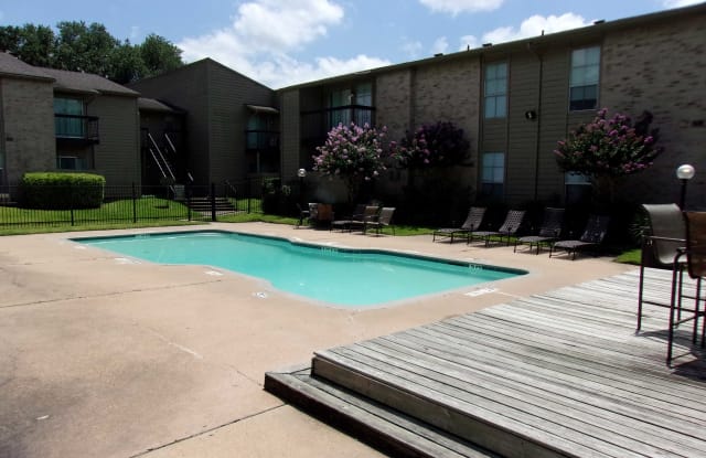 Bayou Bend Apartments Gallery 2