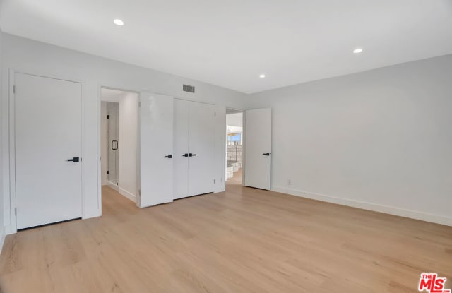 19732 Henshaw Street photos photos