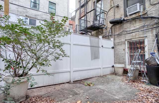 604 East 9th Street Gallery 2
