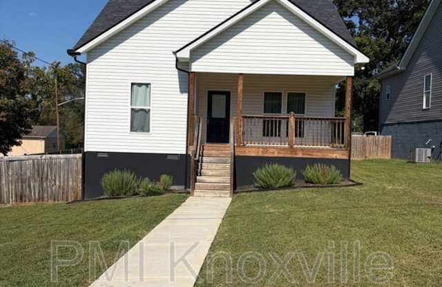 2901 Lay Avenue Gallery 1