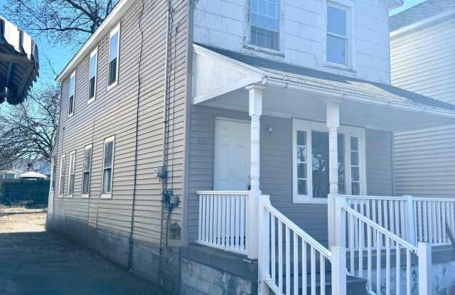 68 Lloyds Lane - 68 Lloyds Lane, Wilkes-Barre, PA 18702