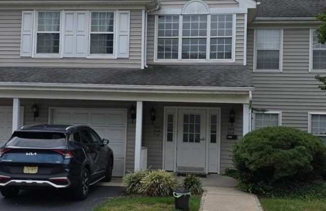706 EAGLES CHASE DRIVE Gallery 2