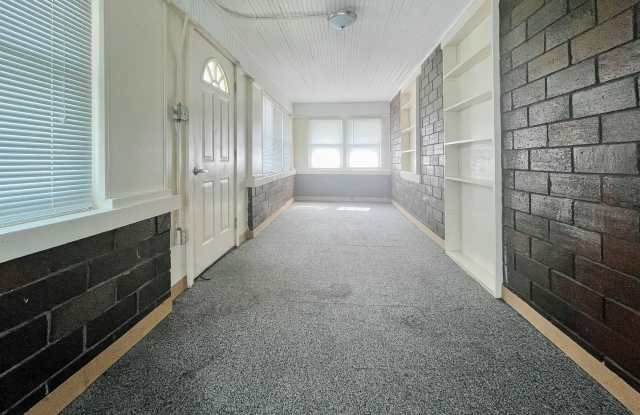 Coming Soon in Muncie! 3 Bed / 1 Bath House — Pet Friendly! Washer & Dryer Hookups! photos photos