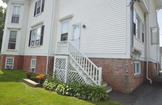 372 Broadway - C - 372 Broadway, Newport, RI 02840