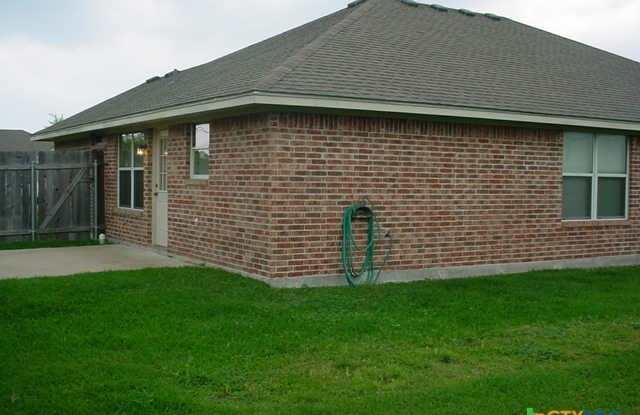 112 Jocelyn Circle Gallery 2