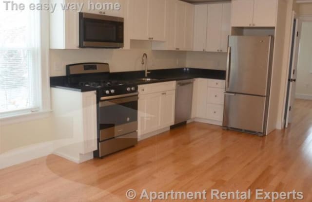 32 Putnam St - 32 Putnam Street, Somerville, MA 02143