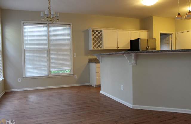 12149 Olmstead Dr Gallery 4