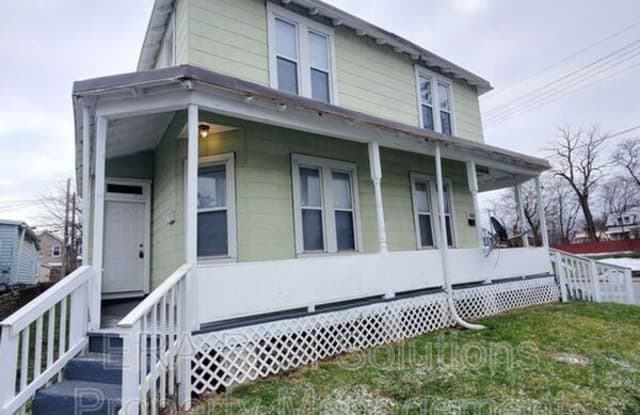 164 S Cypress Ave photos photos